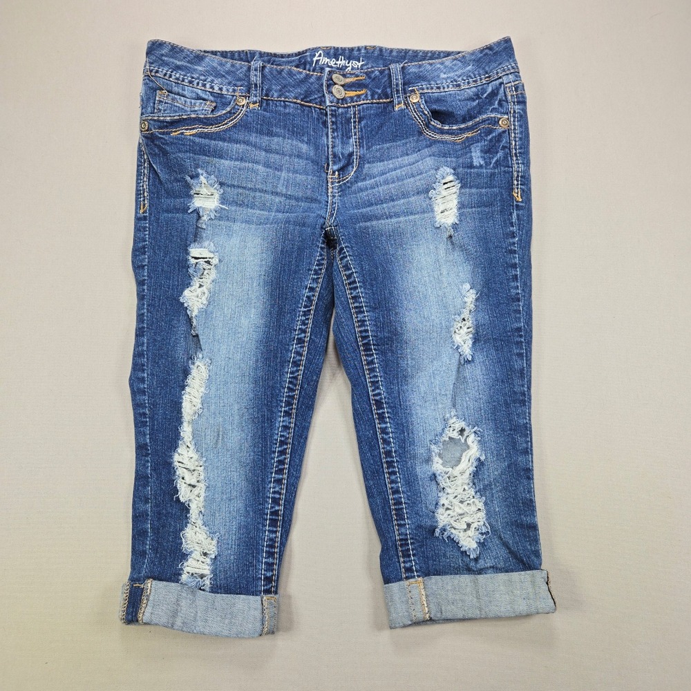 Amethyst Capri Jeans Distressed Cuffed Medium Wash Denim Womens Size 11
